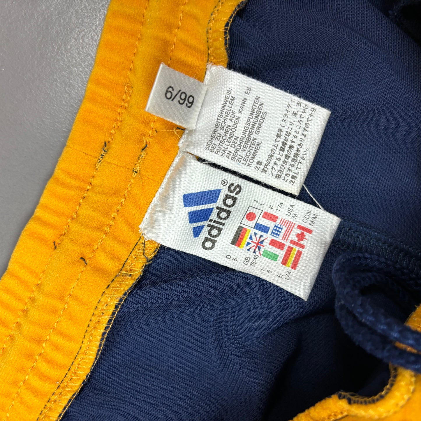 Pantalón Adidas Real Madrid Track (S)