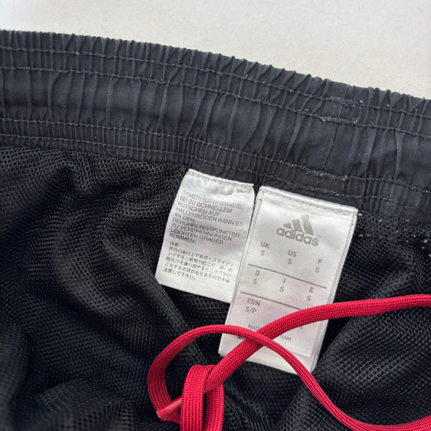 Vintage Adidas AC Milan Trackpants (XS)