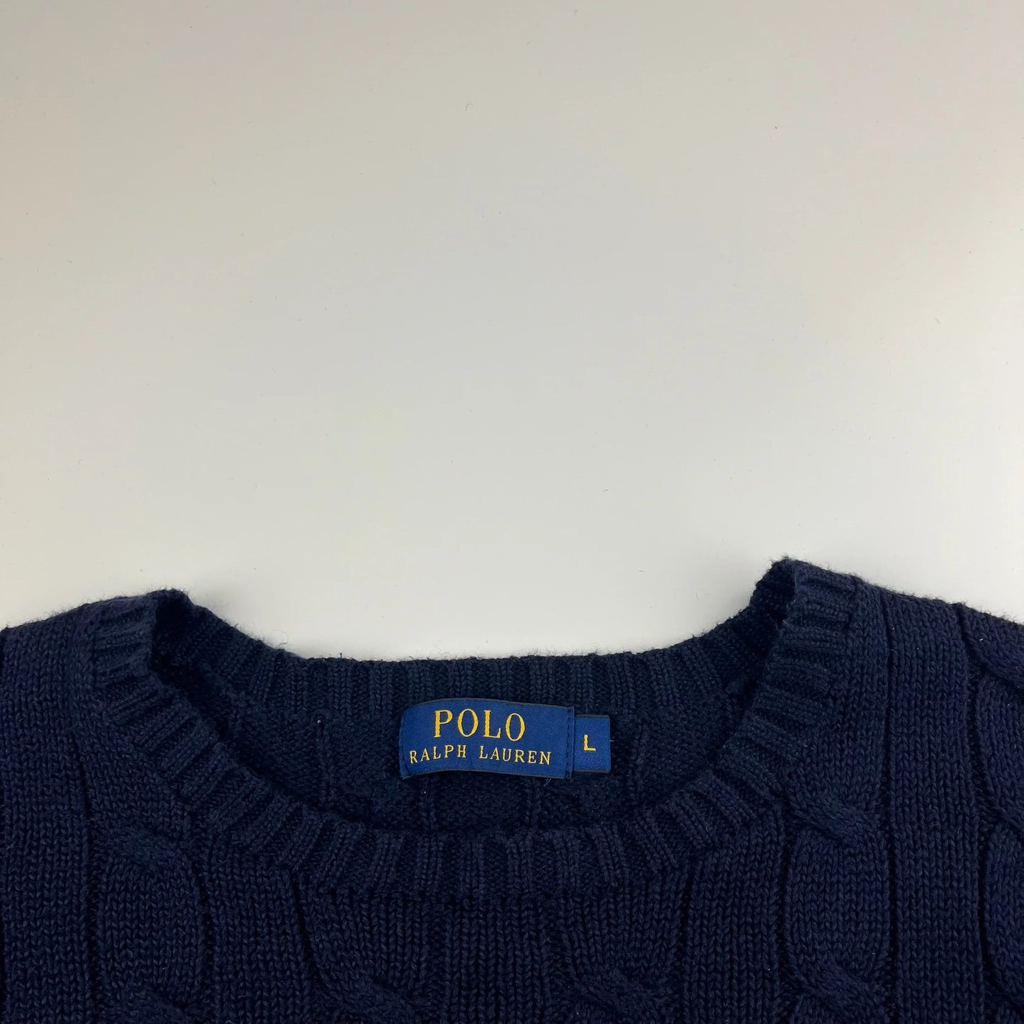 Ralph Lauren Pulli (L)