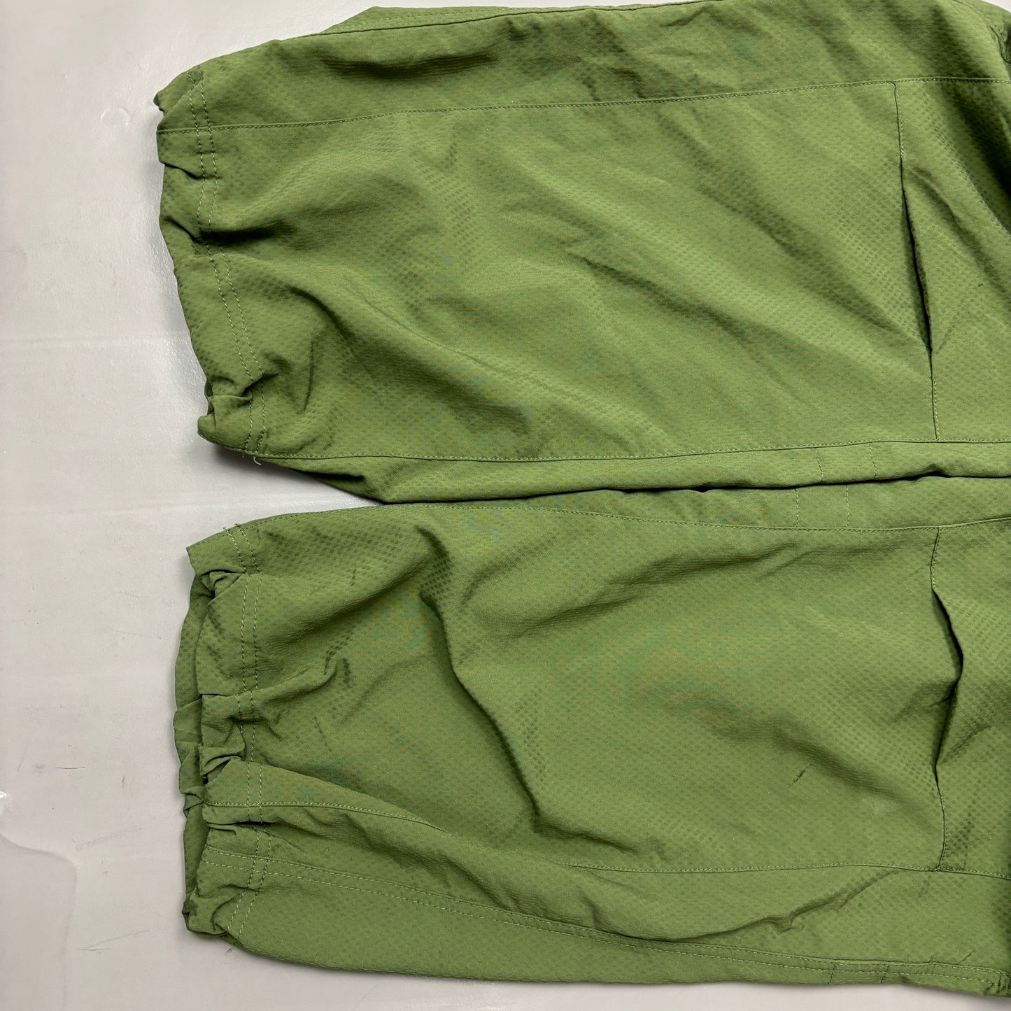 Pantalones deportivos cargo Nike (M)