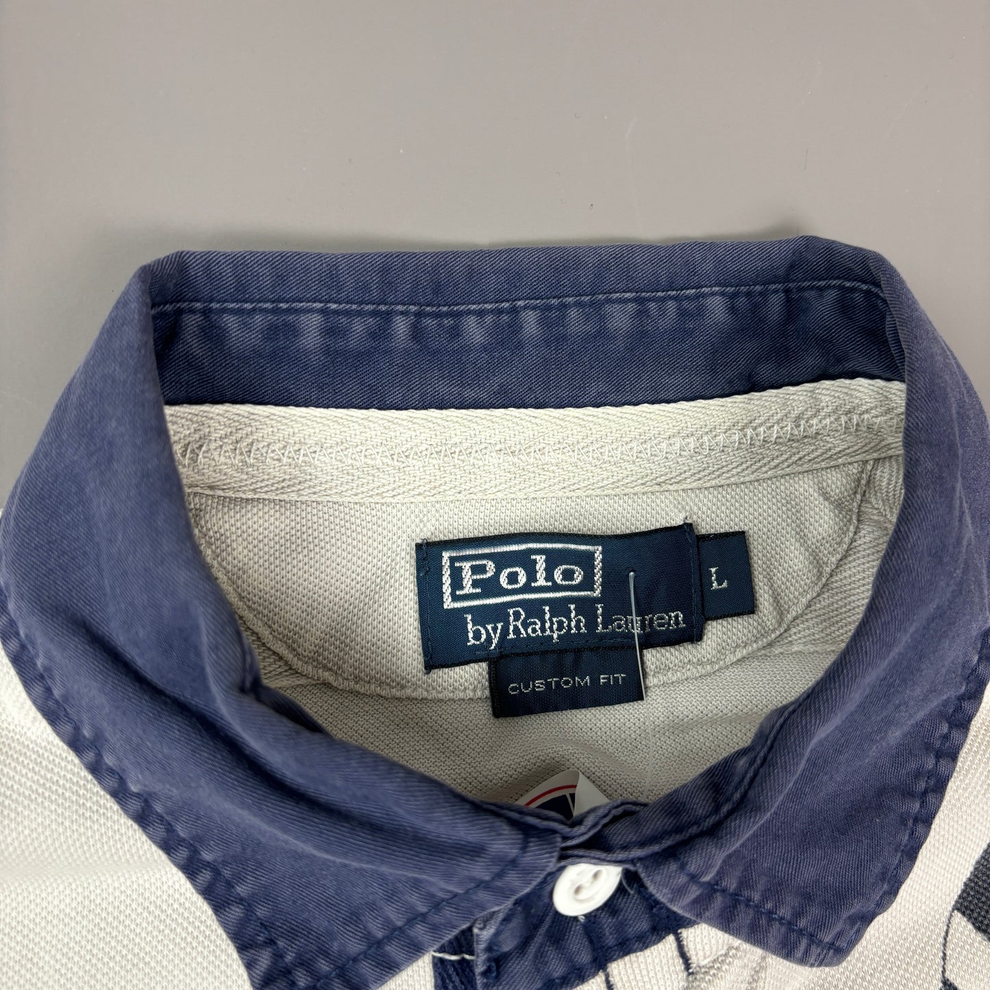 Ralph Lauren Polo (L)