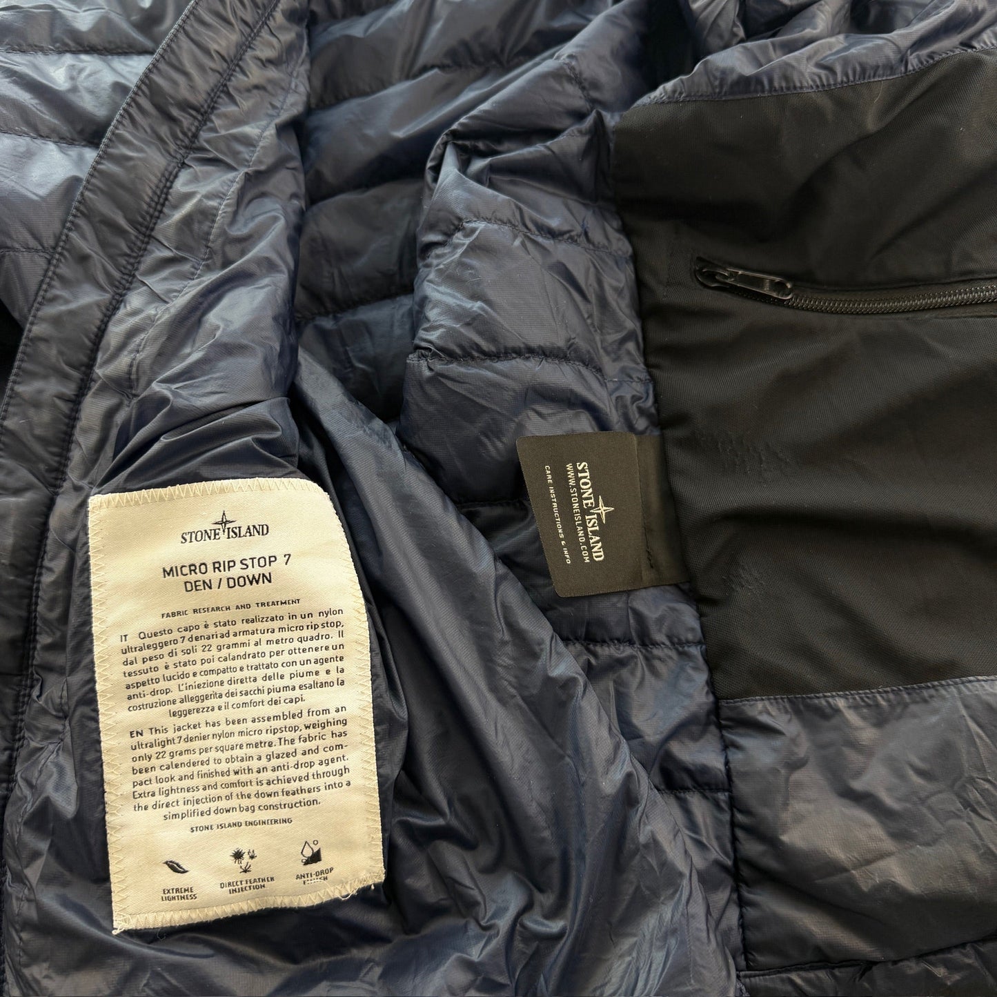 Stone Island Daunenjacke (L)