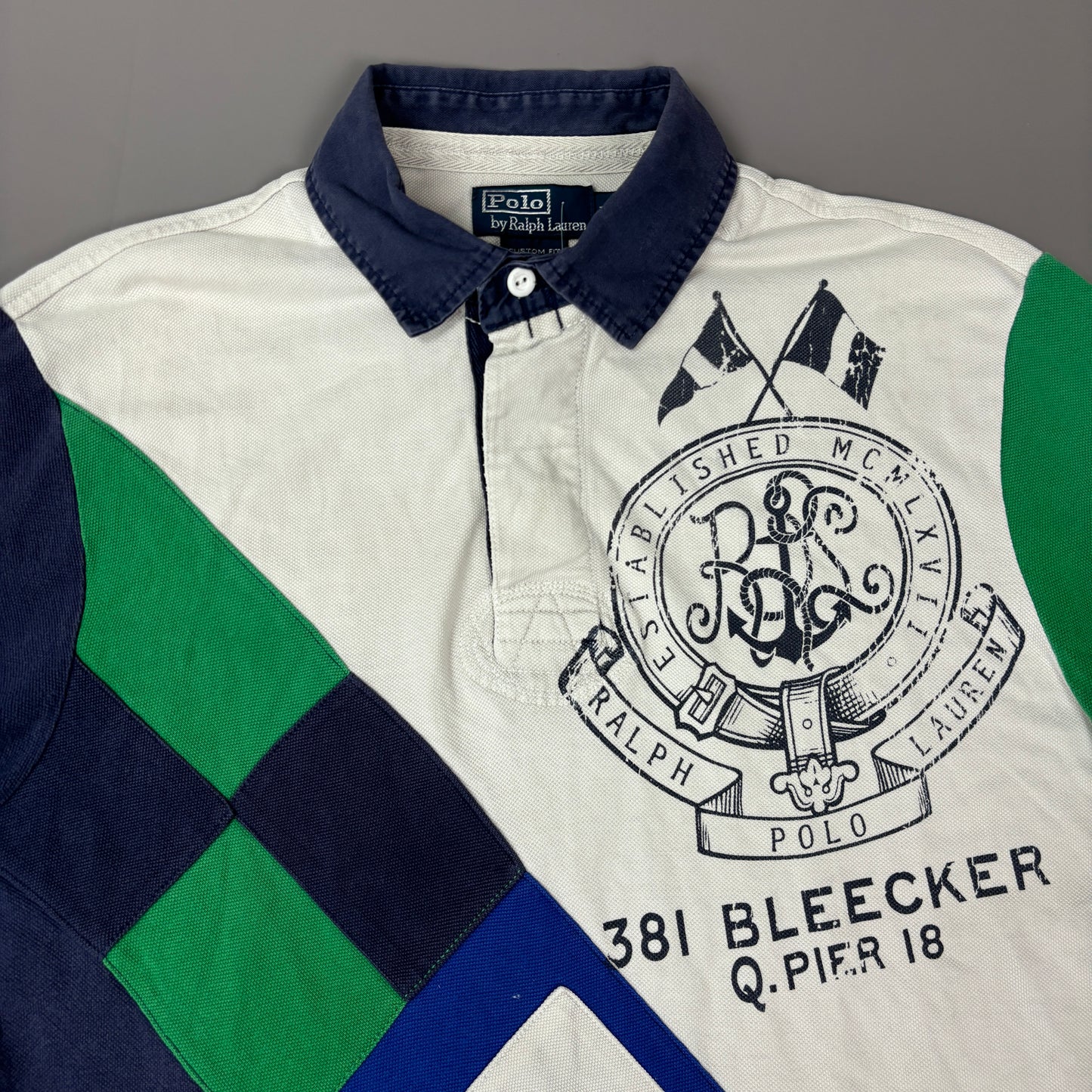 Ralph Lauren Polo (L)