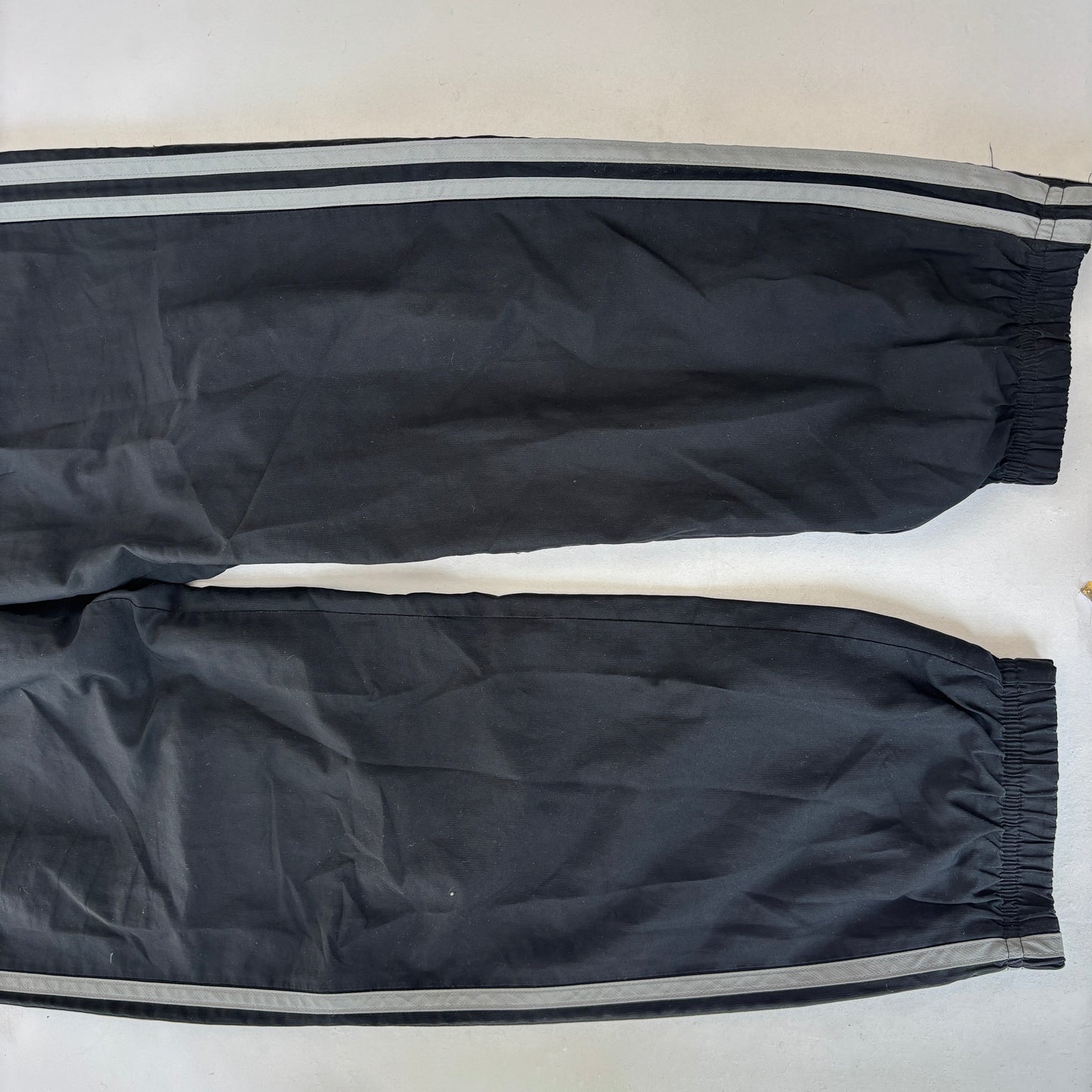 Vintage Adidas AC Milan Trackpants (XS)