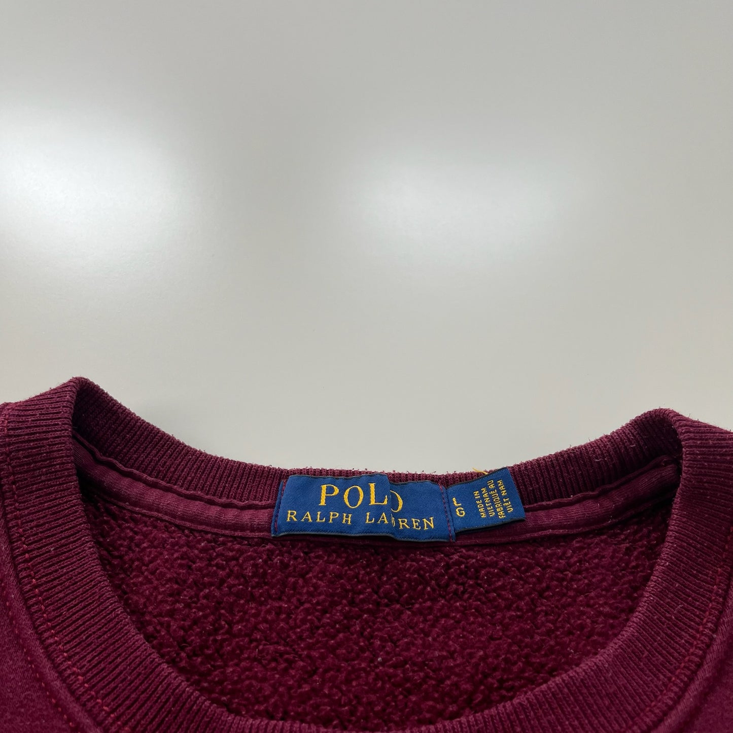 Ralph Lauren Pulli (L)