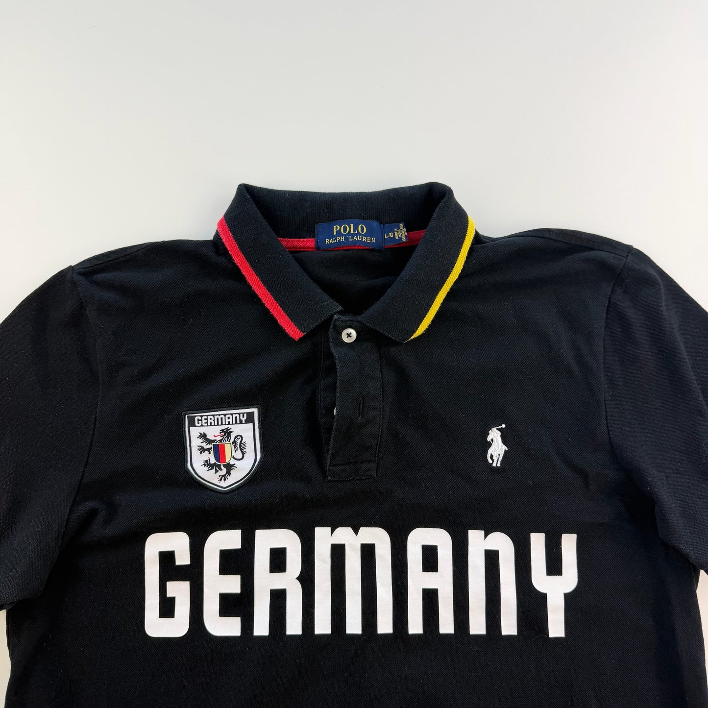 Ralph Lauren Polo (L)