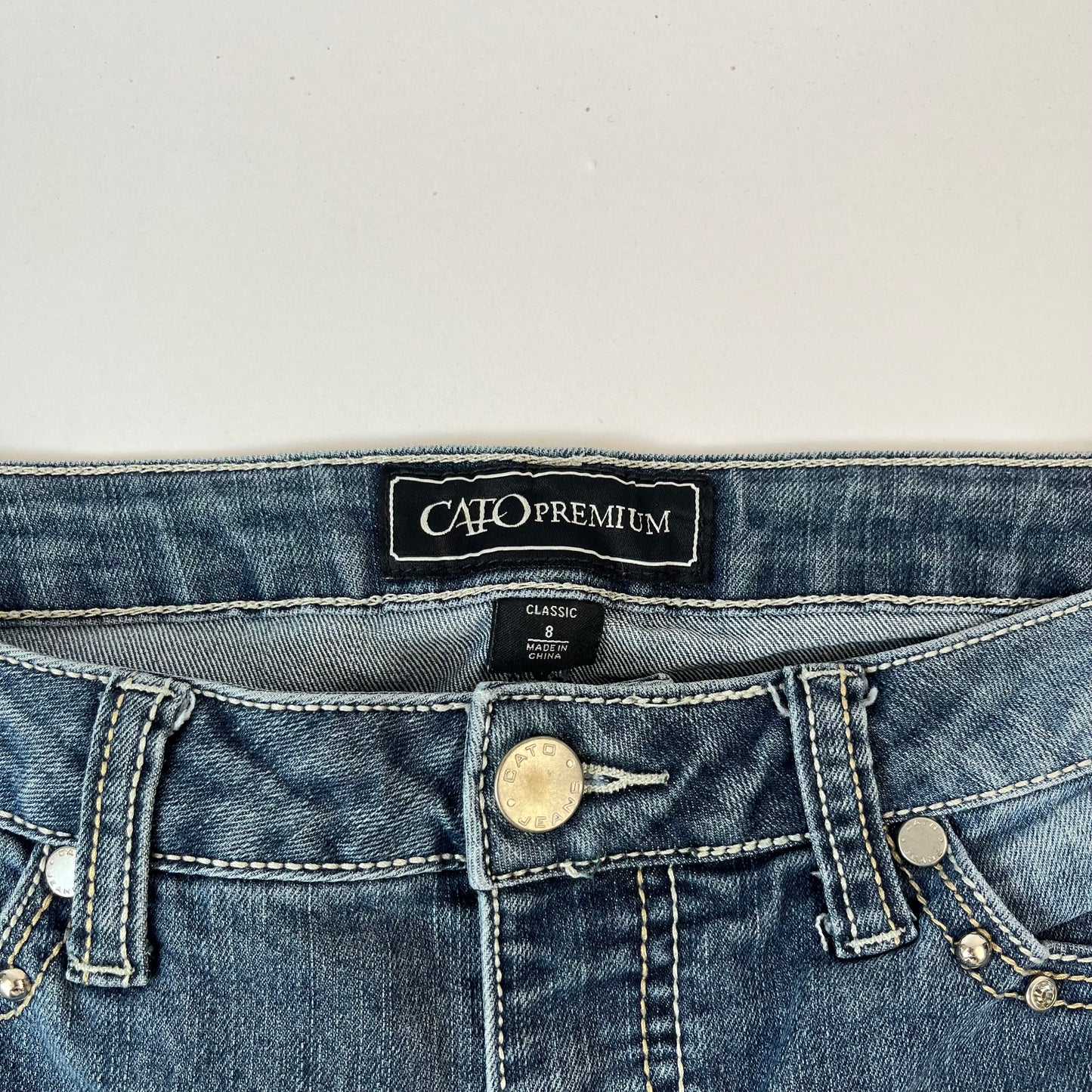 y2K Low waist Jeans (women’s M)
