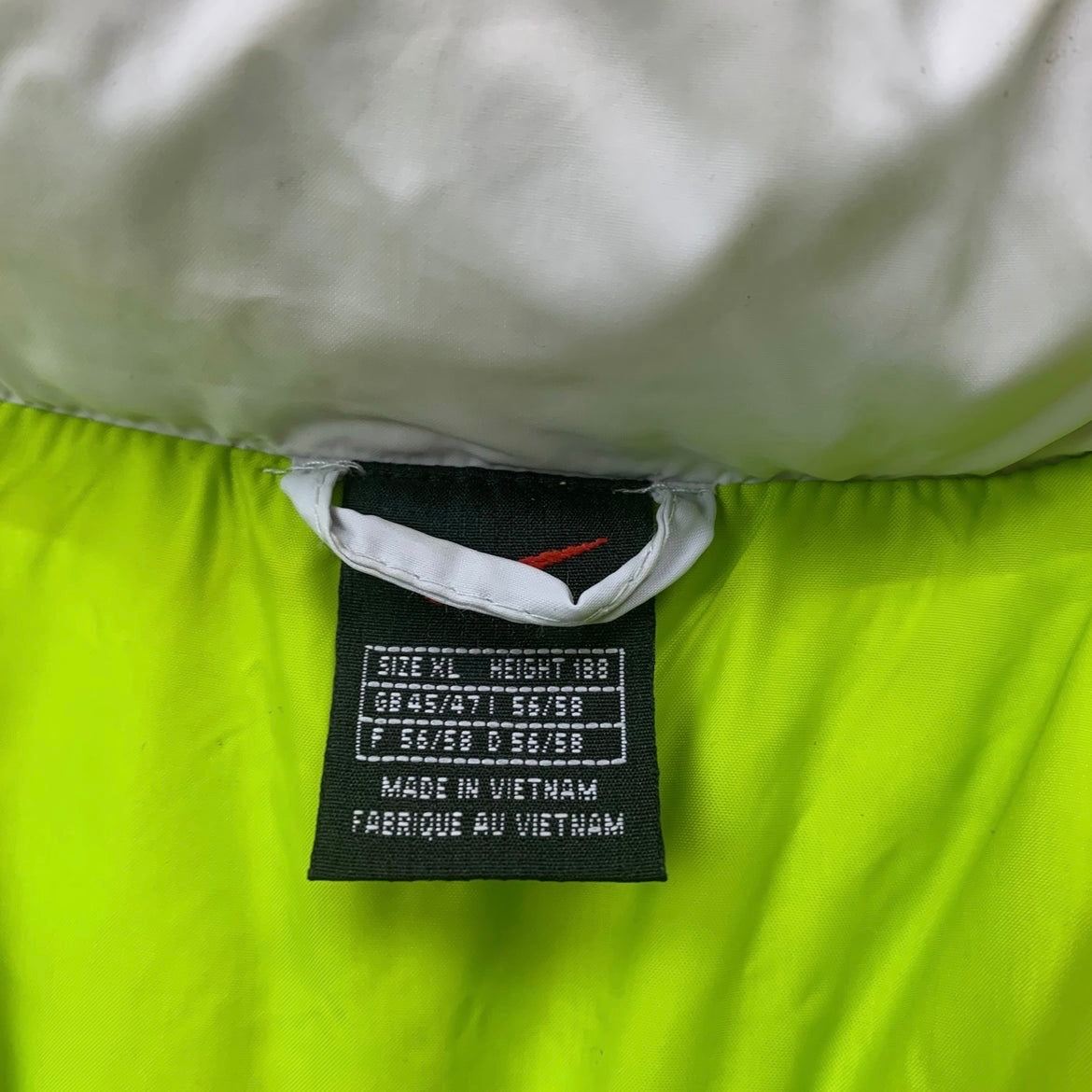 Nike Pufferjacket (XL)