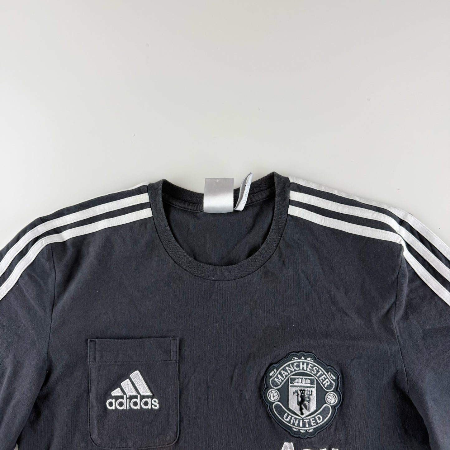 Manchester Adidas T-Shirt (M)