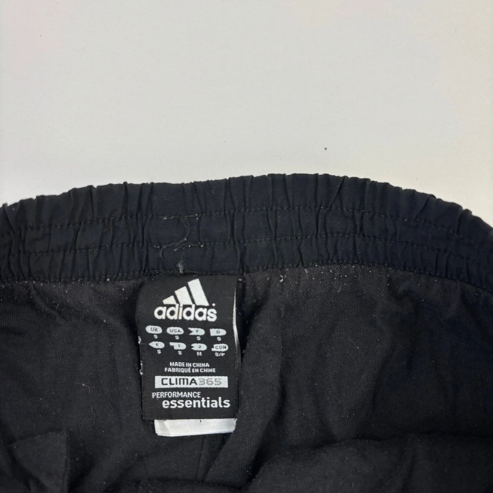 Adidas Trackpants (S)