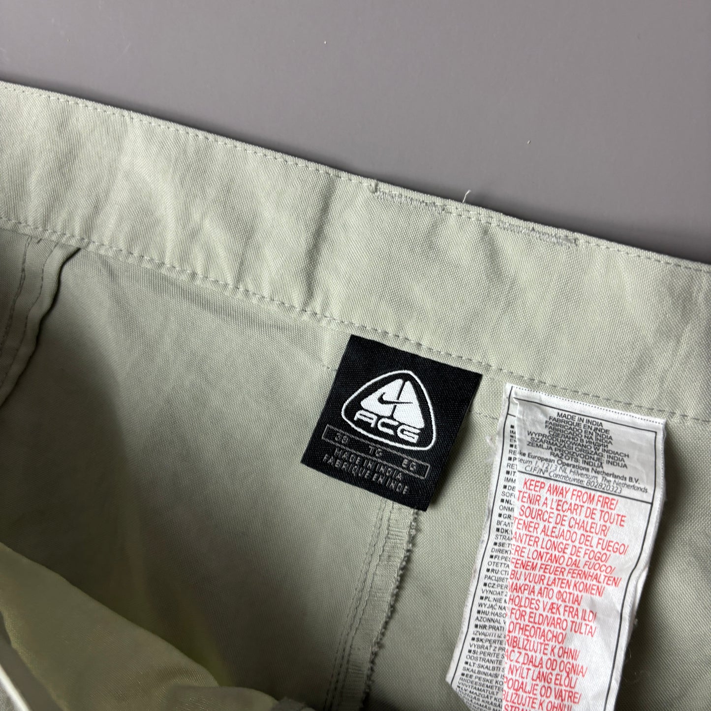 Nike ACG Trackpants (L)