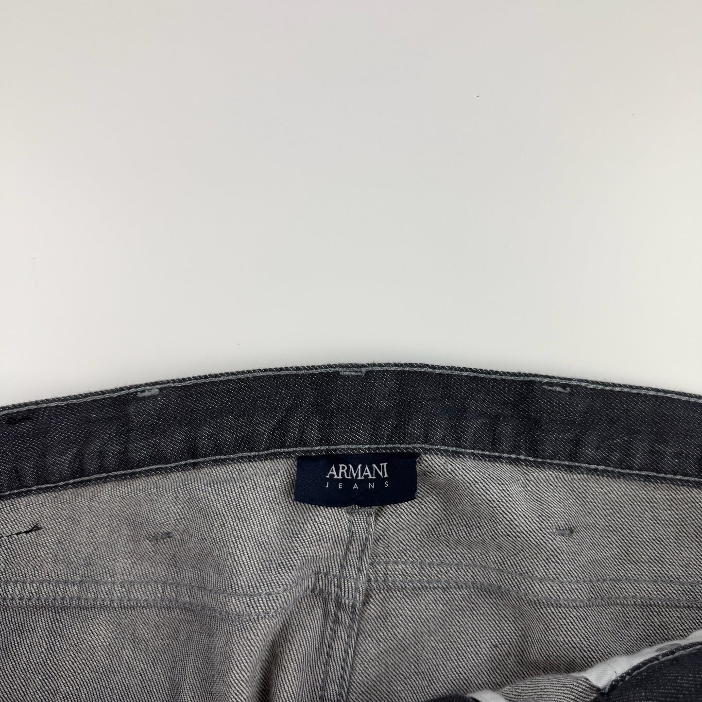 Armani Jeans (L)