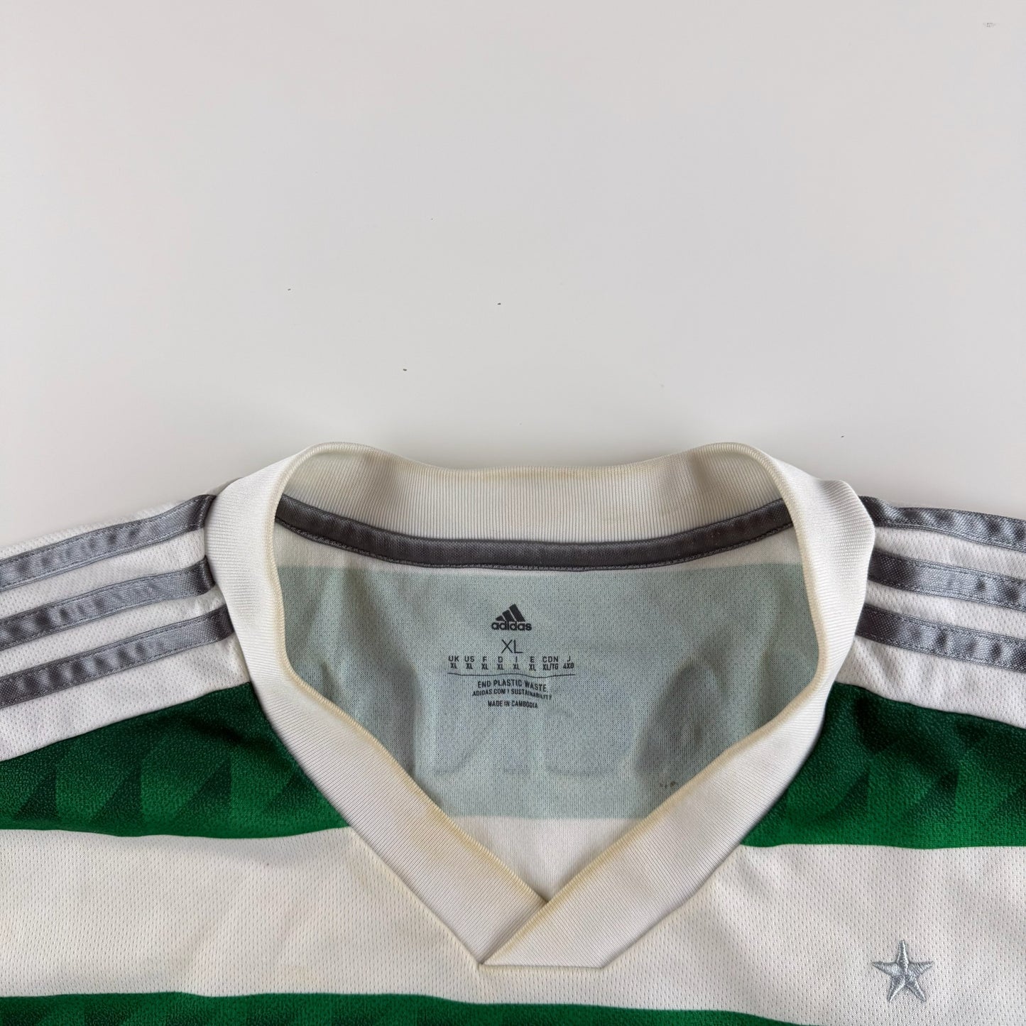 Adidas Celtic Trikot (XL)