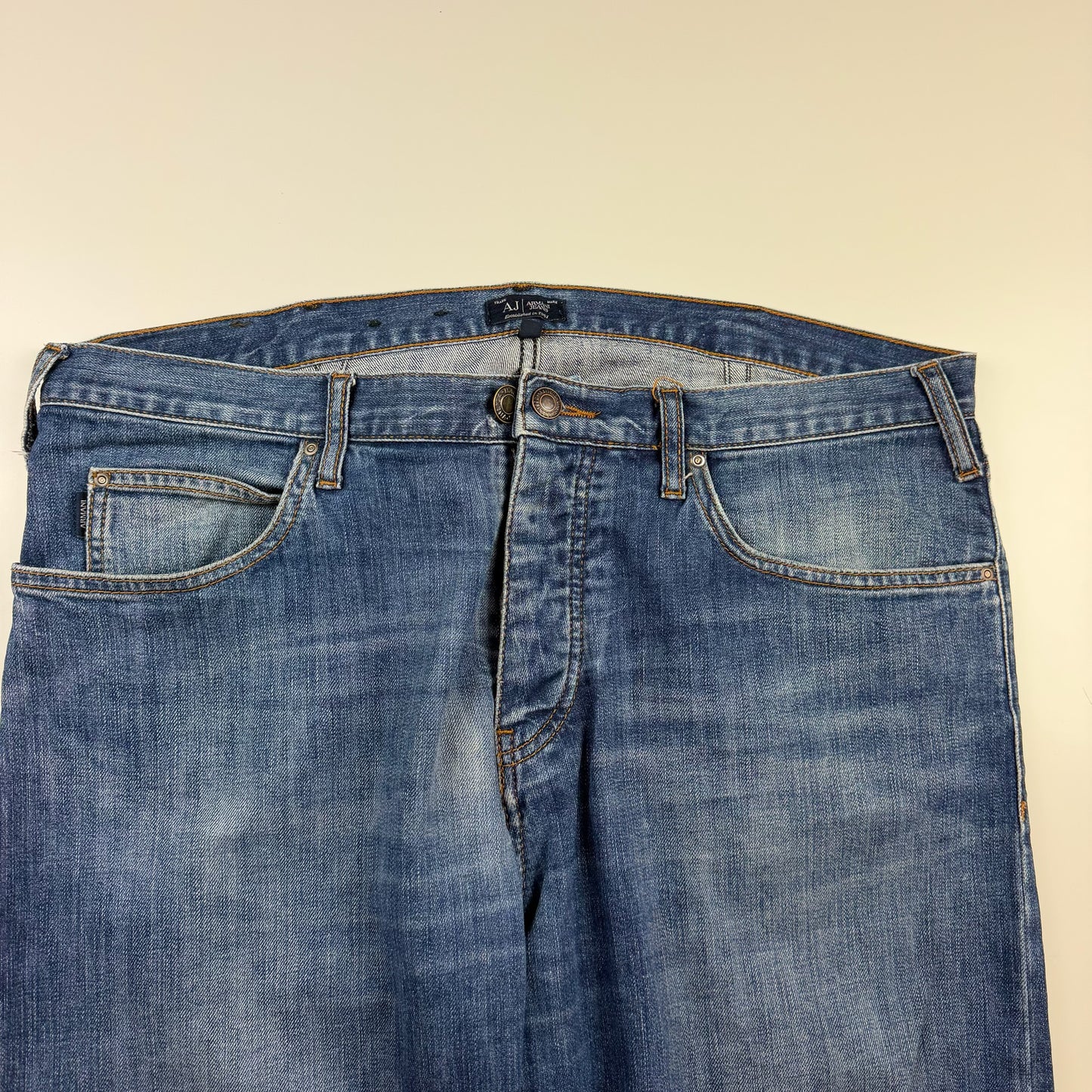 Armani Jeans (L)