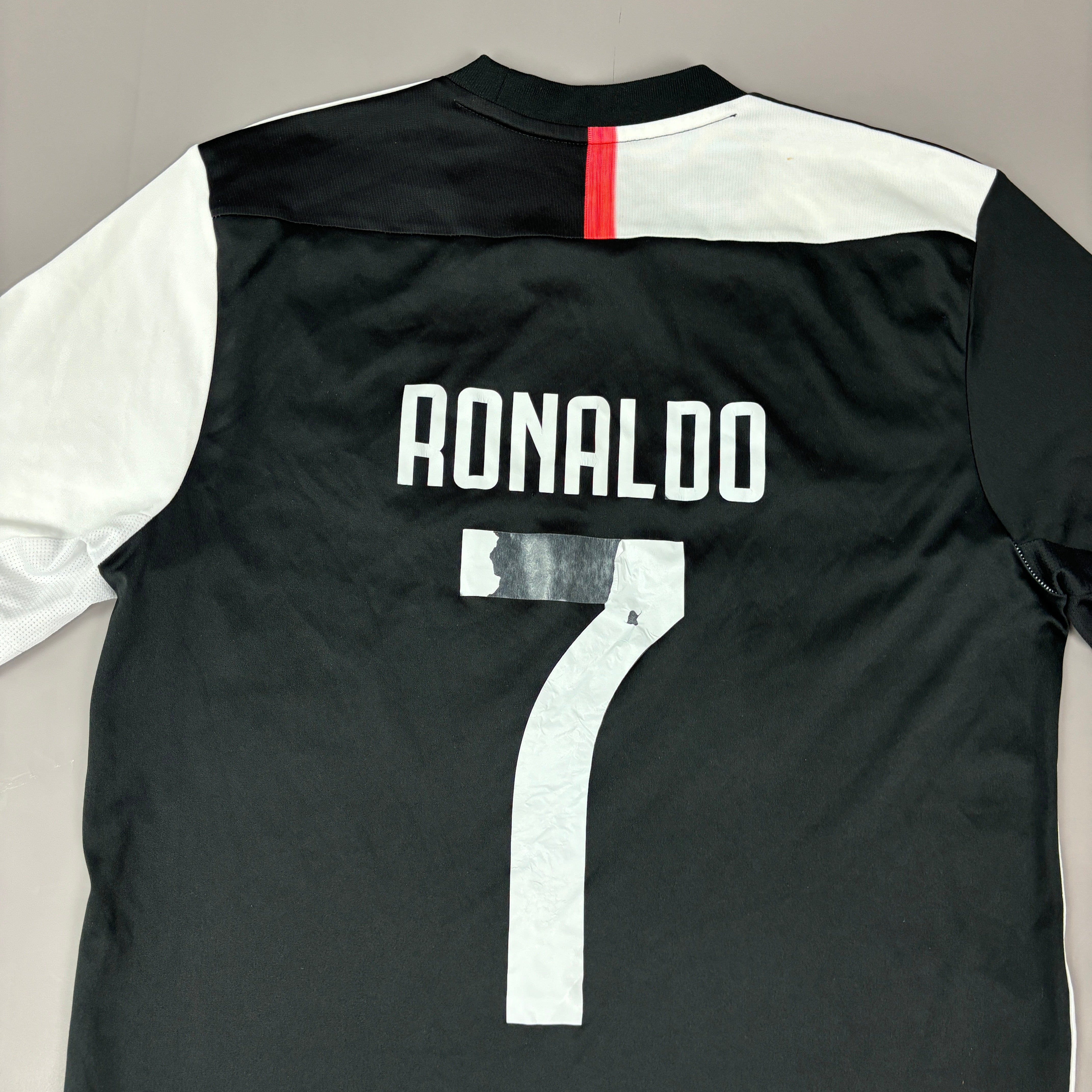 Adidas Juventus CR7 Trikot S