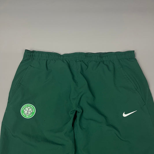 Nike Celtics Trackpants (XL)