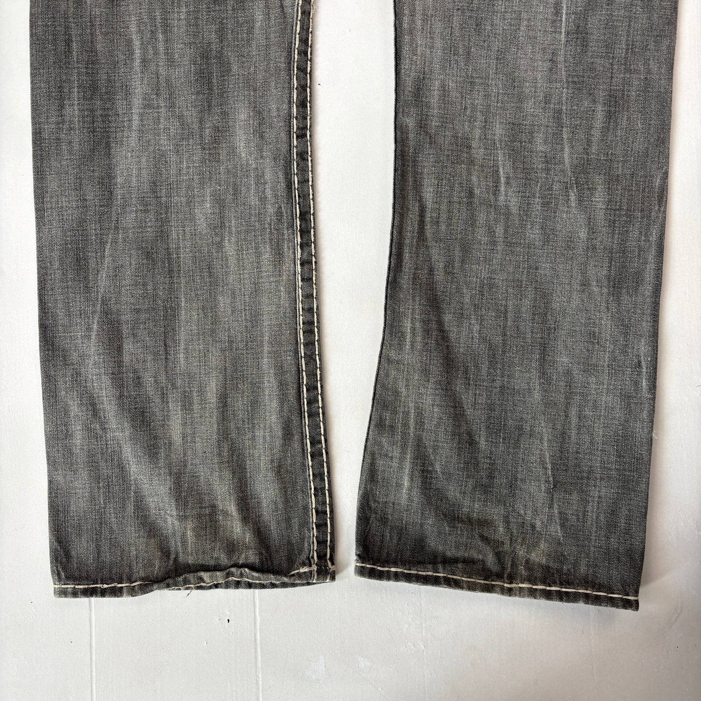 True Religion Jeans (XL)